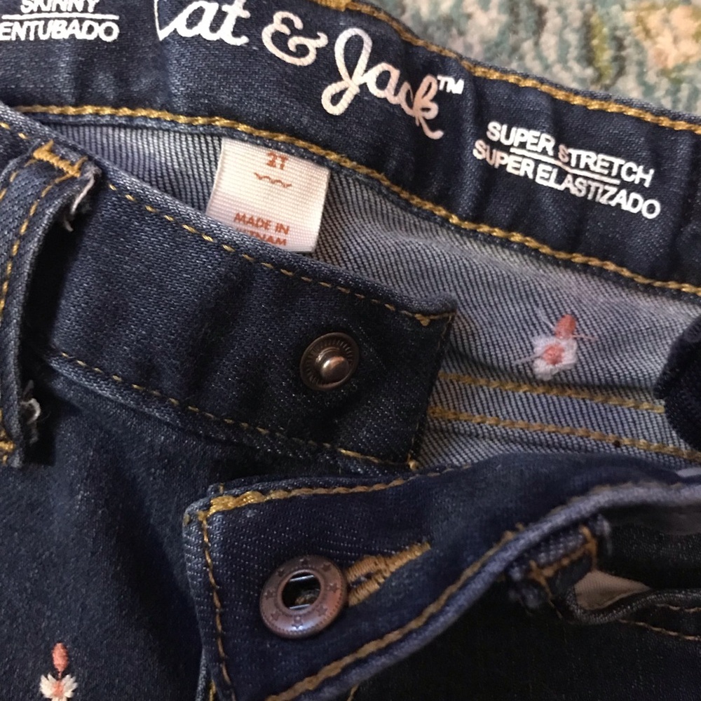 Embroidered Floral Toddler Denim Jeans - Picture 4 of 4